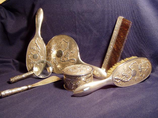 Chinese Export Silver Dresser set (7 pieces)